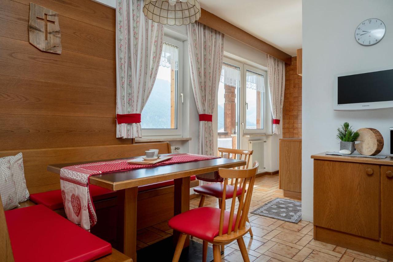 A. Paolo Apartments Виго ди Фаса Екстериор снимка